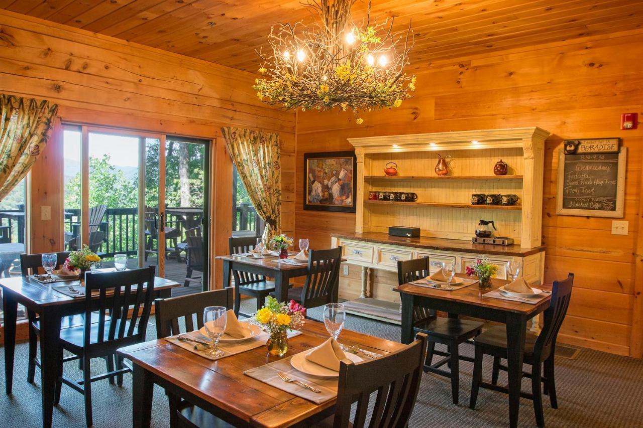 Lazy Bear Lodge Valle Crucis Екстериор снимка